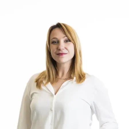 Headshot of Cecilia Bonazza